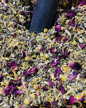 Load image into Gallery viewer, Multi pack! Wellness blend and Revival and Moult!
